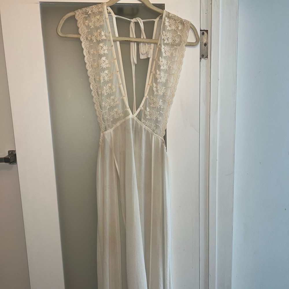 Sadie & Sage Beach Cover up Ivory OS